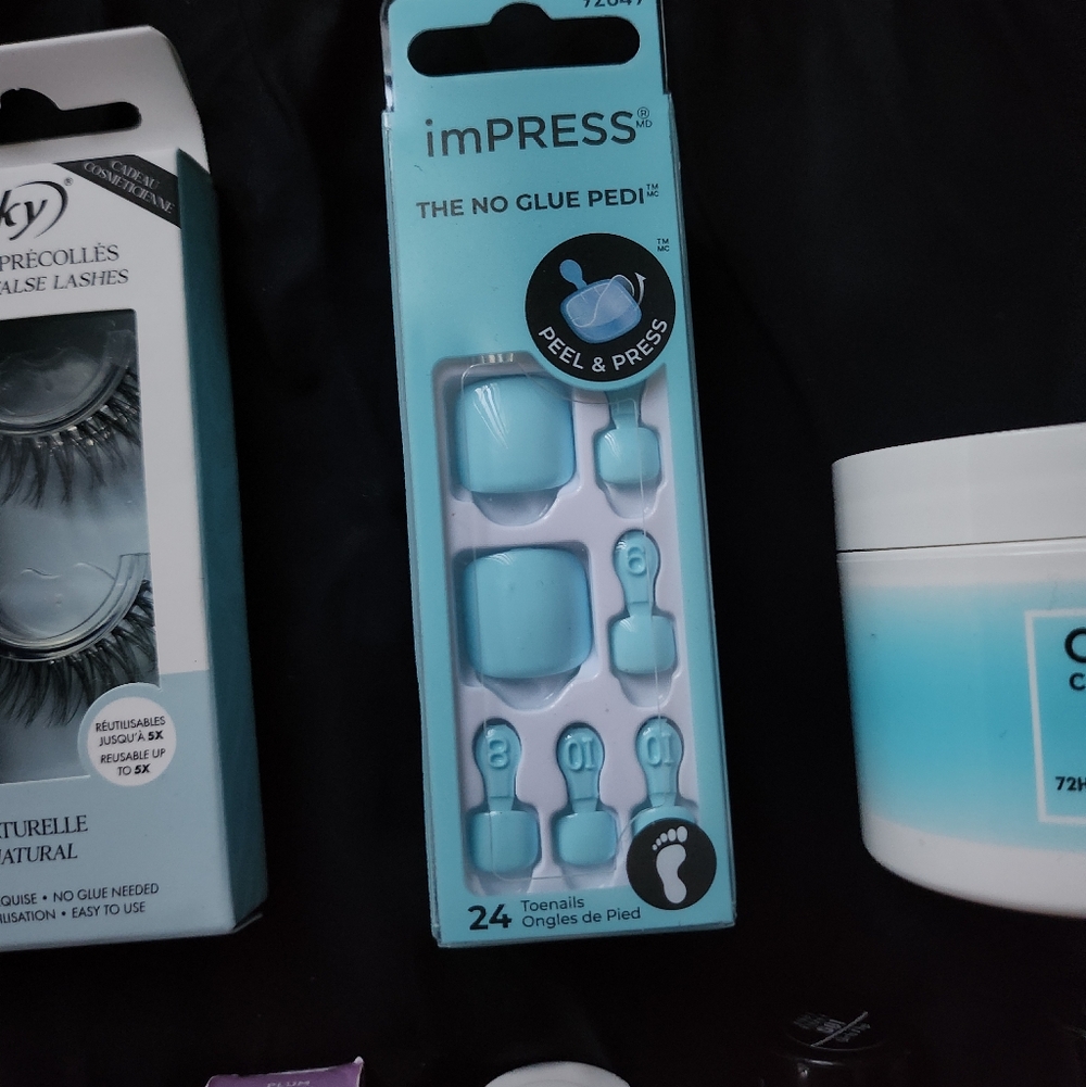 Bundle Of 11 Mixed Beauty Products - Picture 12 of 17